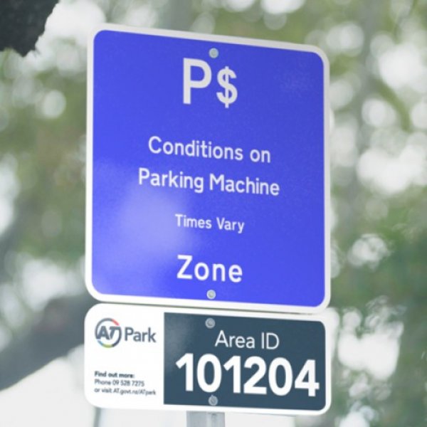 Auckland Transport parking sign in front of trees in Auckland City Centre